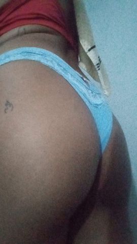 Me chamo Jhully tenho 25 anos...
Adoro um fetiche, casais e mulheres chamaa 😅
Boquete molhadinho pra começar bem gostoso vem ser feliz vidaaa