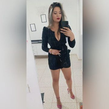 Loira, carinhosa e simpática estilo namoradinha
Vamos fazer um amor gostoso