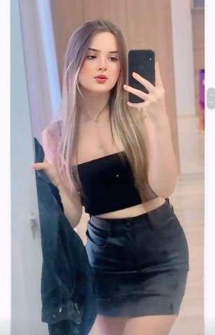 Olá delícia,

Meu nome é Melissa. acabei de completar 19 aninhos. Sou, loirinha, magrinha, com o corpo todo natural, um rosto angelical e que vai deixar você cheio de tesão.

Adoro aprender coisas novas, curtir a vida e conhecer pessoas. Faço questão de tratar meus clientes muito bem, para que possamos nos encontrar muitas e muitas vezes.

No quarto gosto de namorar bem gostoso e sem restrições, com muita intimidade e beijo na boca, para que seja ótimo e prazeroso pra ambos, dentro de um sexo seguro, é claro.
Atendo homens, mulheres e casais de forma virtual e presencial em local a combinar.
Não perca tempo e venha me conhecer aqui em São Paulo, em meu local próprio, seguro, discreto e aconchegante. Me chame, agende e vem ve ver. Beijos.